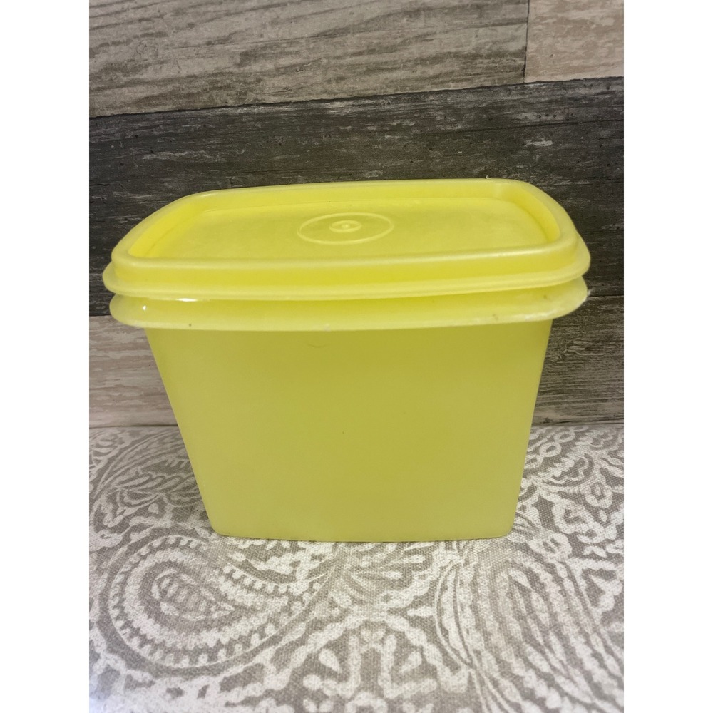 Vintage Tupperware rectangular Container  Yellow Lid Kitchen Storage replacement